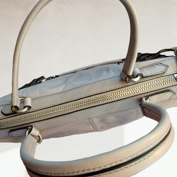 JOELLE HAWKENS | Shoulder/Crossbody Gray Handbag - Picture 7 of 16